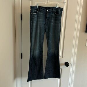David Kahn Jeans with embroidered back pockets size 32